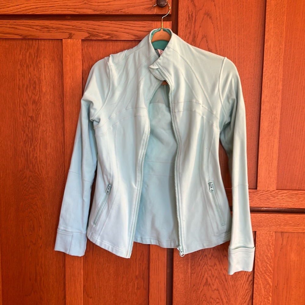 Lululemon align jacket size 8 good used condition light teal